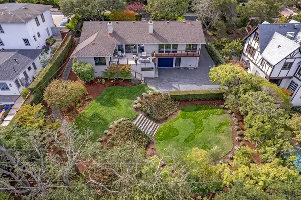 Hillsborough, CA 94010,442 El Arroyo RD