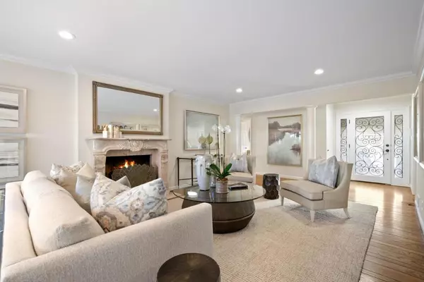 Redwood City, CA 94061,551 Sequoia AVE