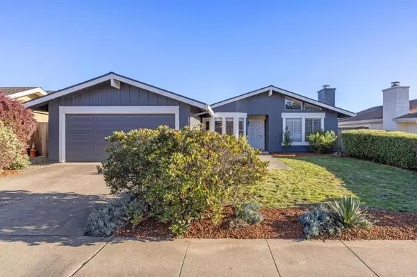 Half Moon Bay, CA 94019,1557 Mizzen LN