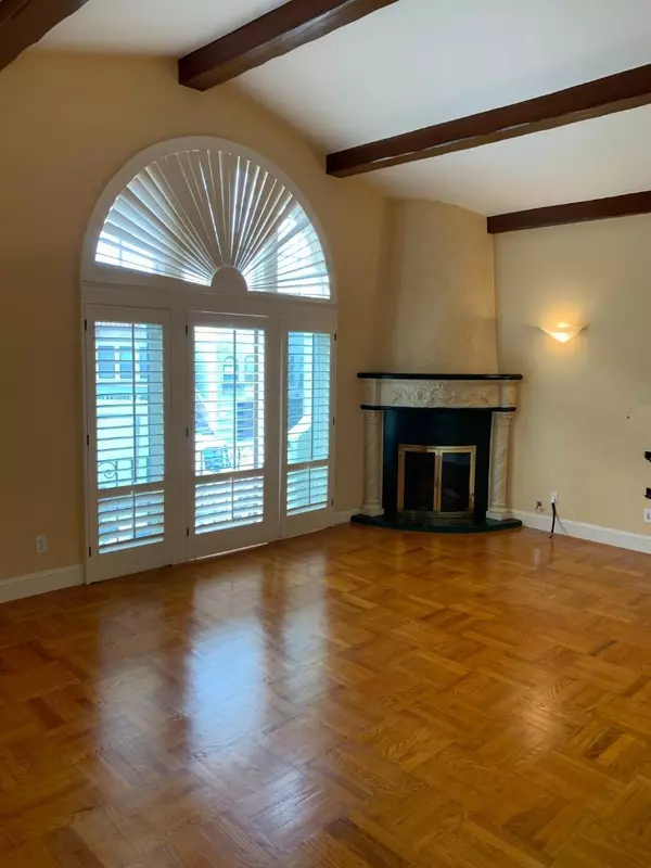 San Francisco, CA 94122,1378 30th AVE