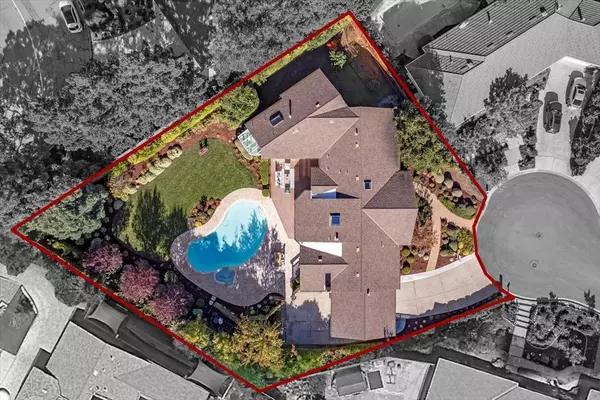 Saratoga, CA 95070,20802 SEVILLA LN