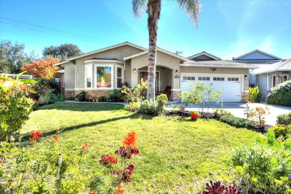 Cupertino, CA 95014,10842 E Estates DR