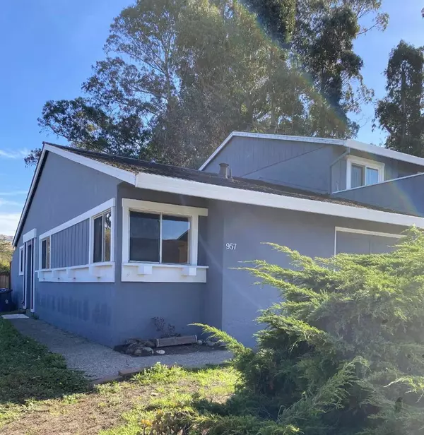 957 S Arnold WAY, Half Moon Bay, CA 94019