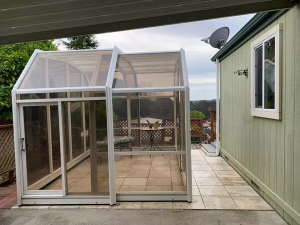 Watsonville, CA 95076,270 Hames RD