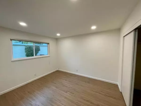 Palo Alto, CA 94301,148 Rinconada AVE