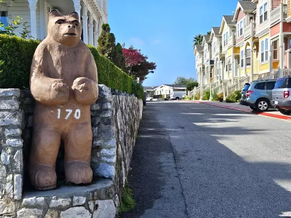 Santa Cruz, CA 95060,170 W Cliff DR