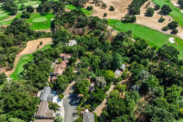 Menlo Park, CA 94025,25 Stowe LN