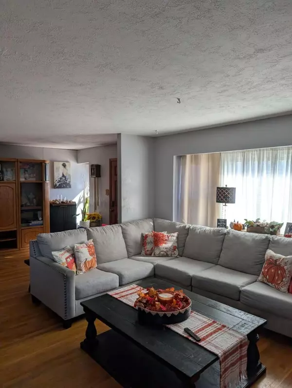 Livermore, CA 94551,1844 Elm ST