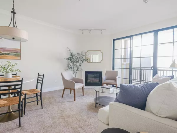 San Carlos, CA 94070,633 Elm ST #406