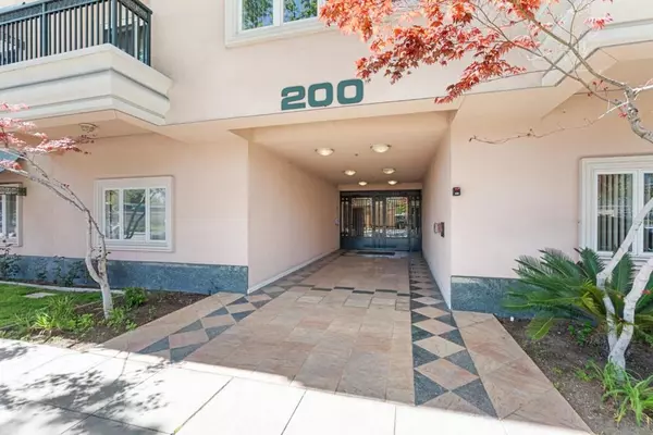 Palo Alto, CA 94306,200 Sheridan AVE #305
