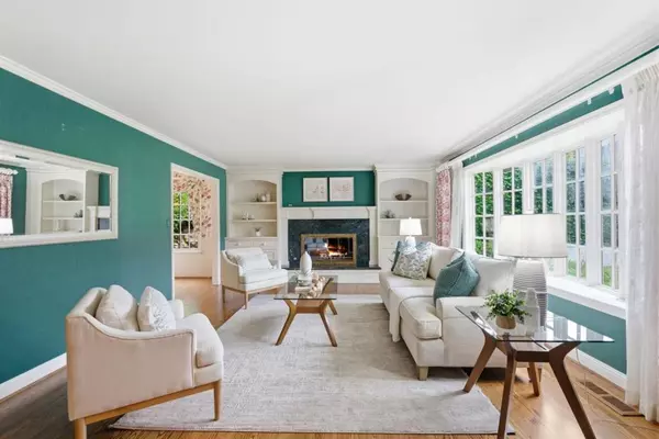 Los Altos, CA 94024,24745 Summerhill AVE