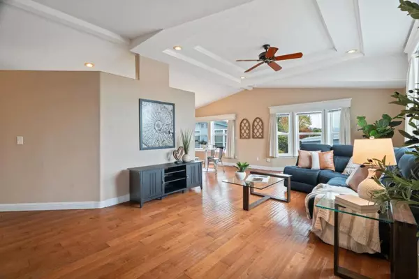 Scotts Valley, CA 95066,444 Whispering Pines DR