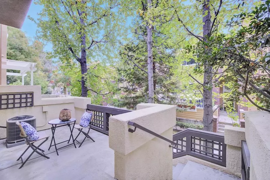 441 Camille CIR #13, San Jose, CA 95134