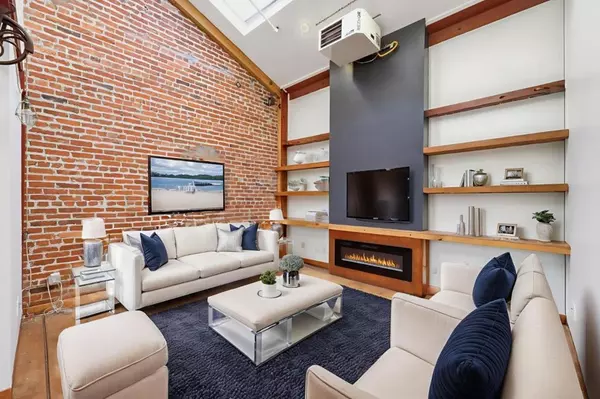 Oakland, CA 94601,1501 37th AVE #B6