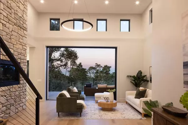 Carmel, CA 93923,24418 San Juan RD