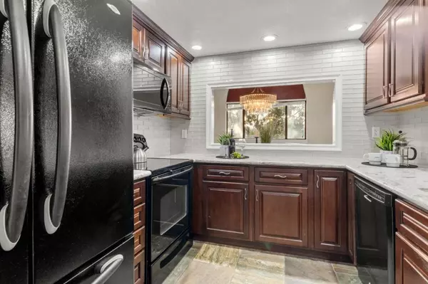 Morgan Hill, CA 95037,2208 Brega LN