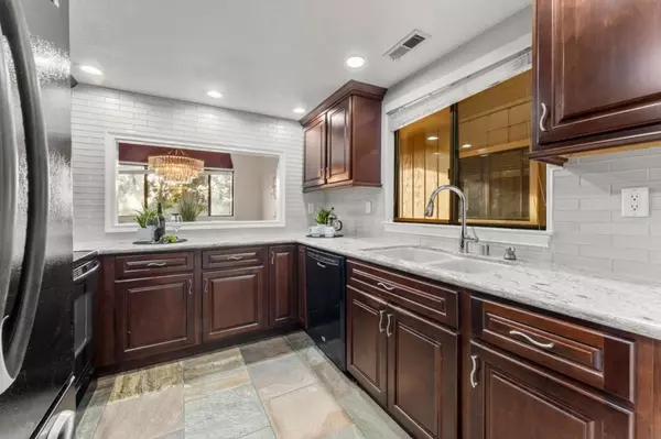 Morgan Hill, CA 95037,2208 Brega LN