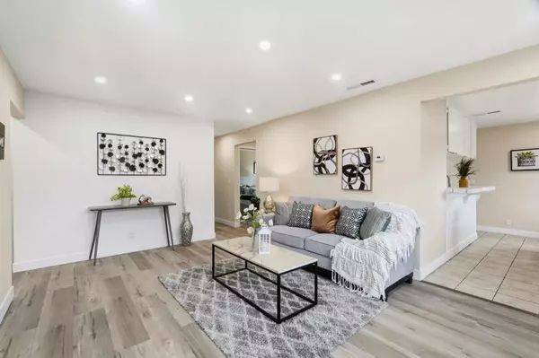 San Jose, CA 95116,1540 E Saint James ST