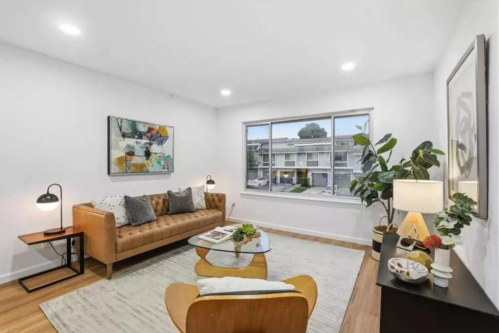 South San Francisco, CA 94080,3878 Radburn DR