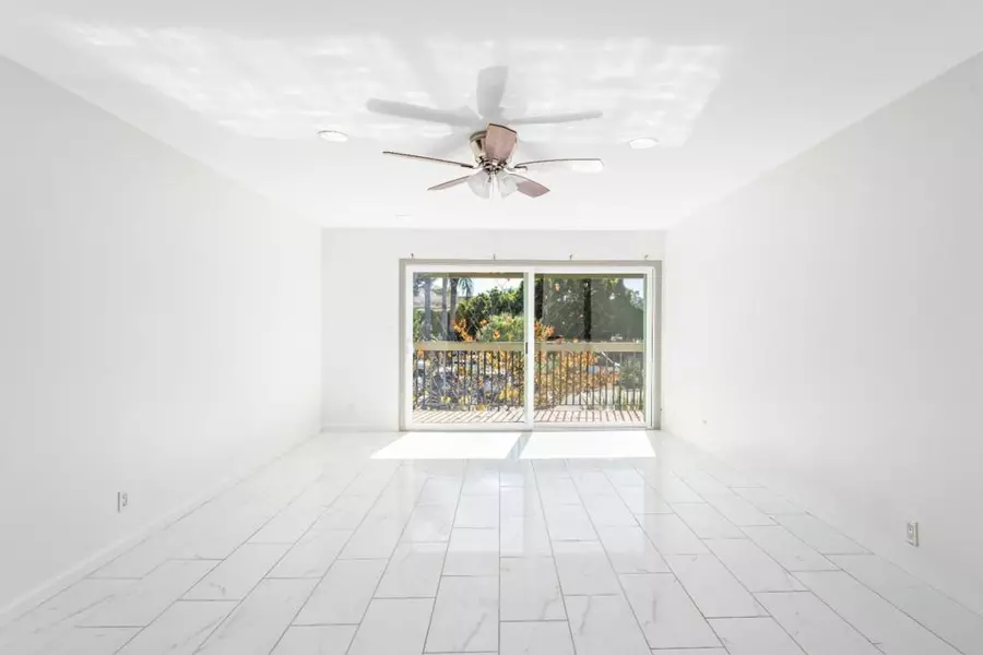 5510 Armitos AVE #4, Goleta, CA 93117