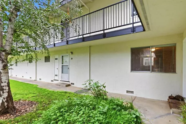 Los Gatos, CA 95032,14225 Lora DR #24