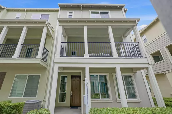 Newark, CA 94560,37598 Cape Cod RD