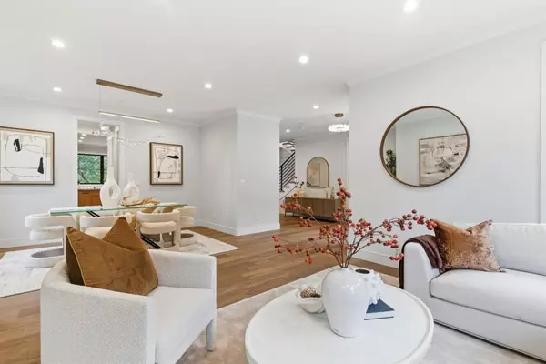 San Carlos, CA 94070,123 Dolton AVE