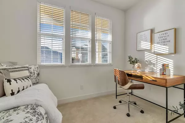 Fremont, CA 94555,5050 Bonanza DR