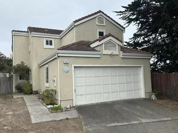 3242 Coral WAY, Marina, CA 93933