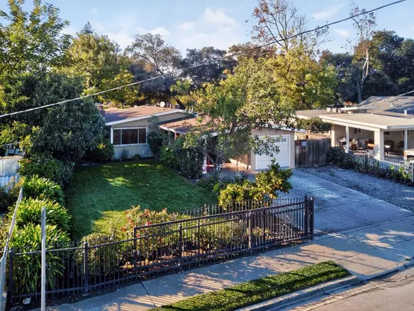 East Palo Alto, CA 94303,2509 Illinois ST