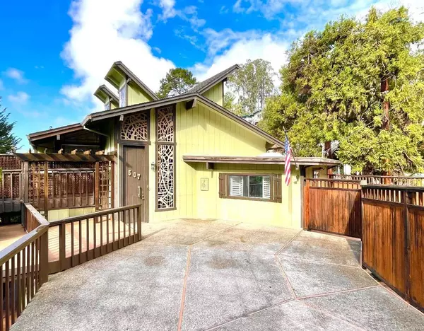 507 La Honda DR, Aptos, CA 95003