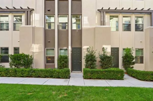 San Jose, CA 95131,975 Cassia PL