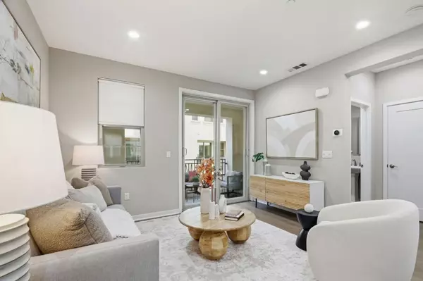 San Jose, CA 95131,975 Cassia PL