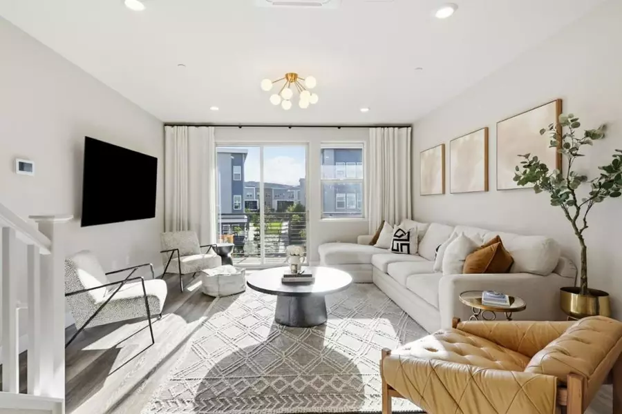 5740 Vibrant LOOP, San Jose, CA 95119