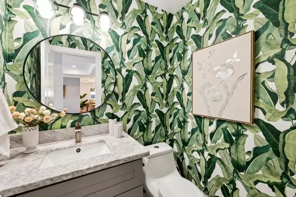 Redwood City, CA 94061,1318 Sierra ST