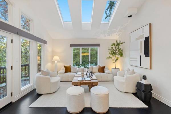 Belmont, CA 94002,2937 San Juan BLVD