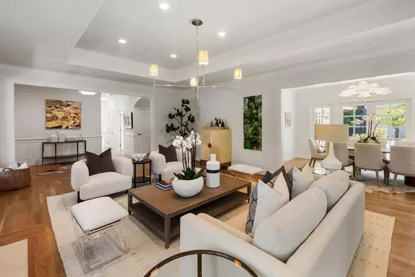 Hillsborough, CA 94010,130 Stonehedge RD