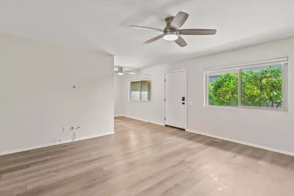 Palm Springs, CA 92262,365 N Saturmino DR #3