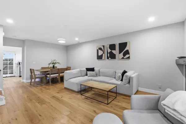 Walnut Creek, CA 94597,643 Preakness DR