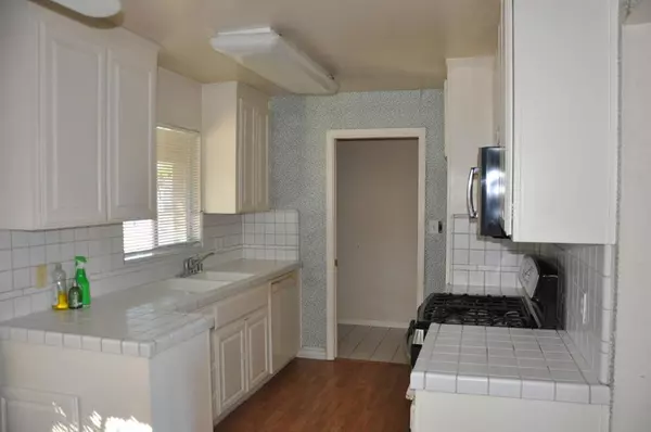 San Jose, CA 95124,15104 Bel Escou DR