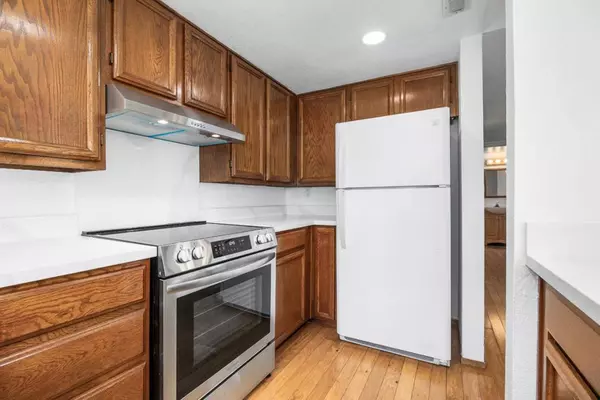 Aptos, CA 95003,8 Seacliff DR