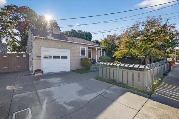 1318 Huron AVE, San Mateo, CA 94401