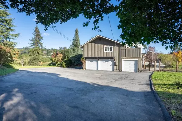 Watsonville, CA 95076,74 Via Del Sol