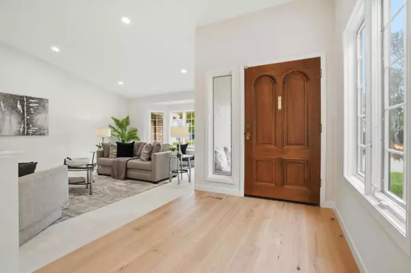 San Carlos, CA 94070,119 Mesa Verde WAY