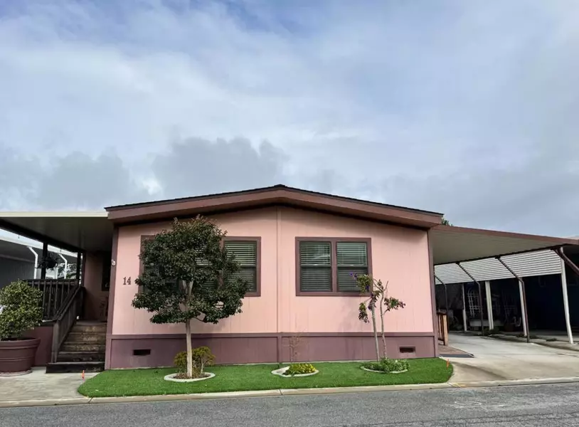 14 Driftwood TRL, Half Moon Bay, CA 94019