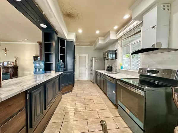 San Jose, CA 95121,1520 E Capitol EXPY