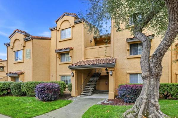 San Ramon, CA 94582,450 Bollinger Canyon LN #390