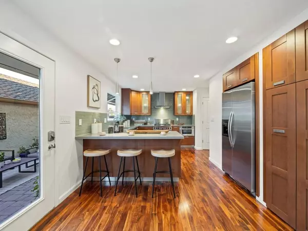 Santa Clara, CA 95051,1031 Las Palmas DR