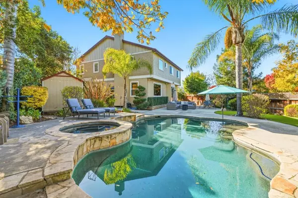 Scotts Valley, CA 95066,18 Sherman CT