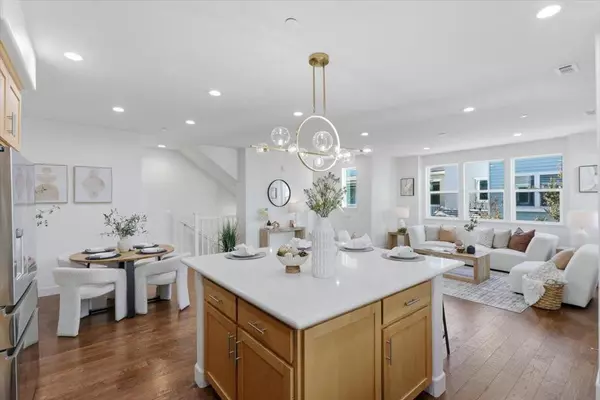 125 Maidenhair TER, Sunnyvale, CA 94086